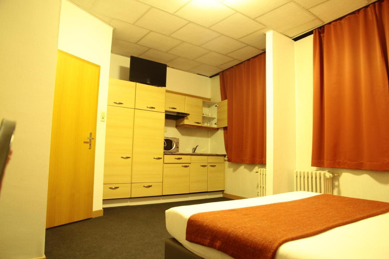 De Spiegel Hotel 2*